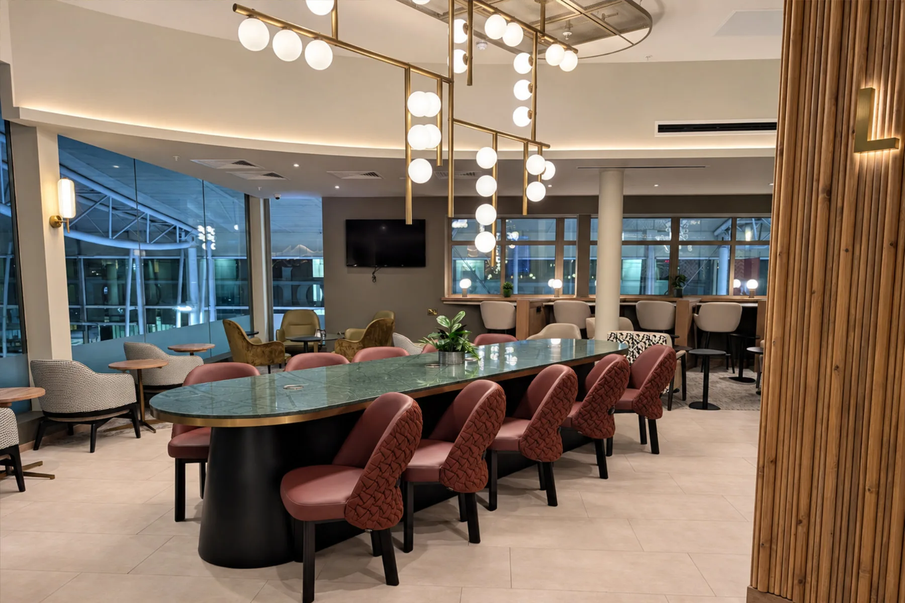 LUXE Aspire Lounge