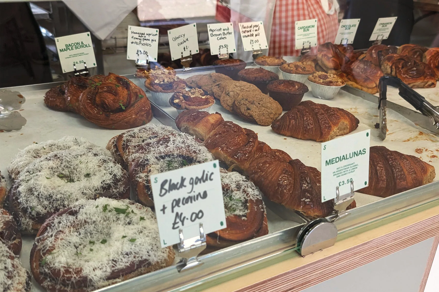 s0lo-bread-Counter The bakery counter at s0lo Bread
